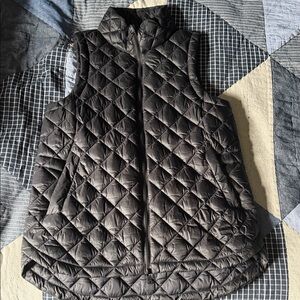 Athleta Black Quilted Puffer Vest
